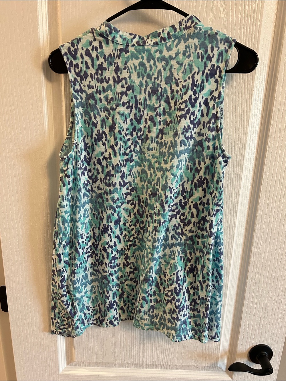 Chico's Turquoise & Navy Leopard-Print Sleeveless V-Neck Camisole - Picture 4 of 4